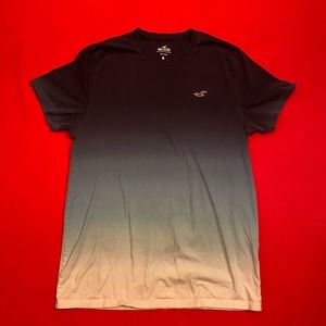 Mens Medium Hollister T-Shirt
